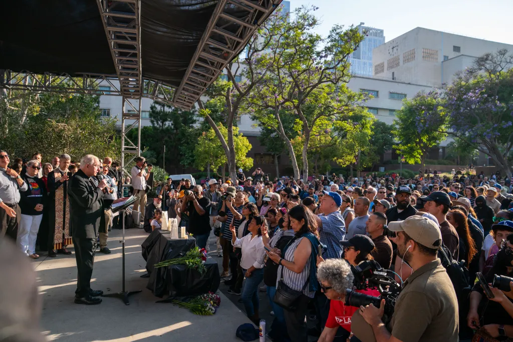 Photo of an interfaith vigil in Los Angeles